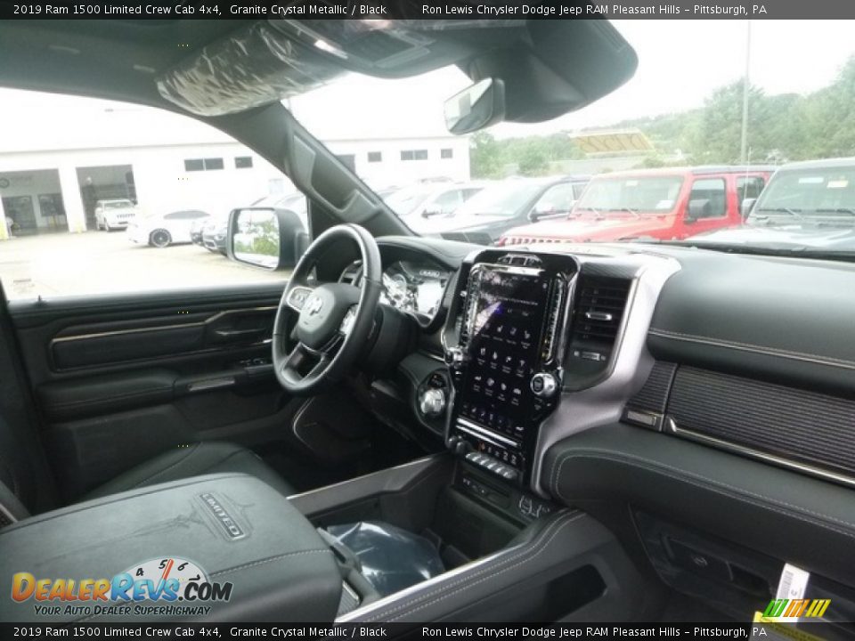 Dashboard of 2019 Ram 1500 Limited Crew Cab 4x4 Photo #11