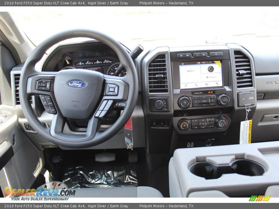 2019 Ford F350 Super Duty XLT Crew Cab 4x4 Ingot Silver / Earth Gray Photo #20