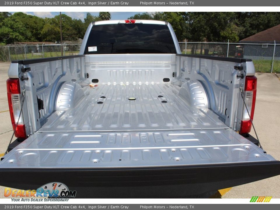 2019 Ford F350 Super Duty XLT Crew Cab 4x4 Ingot Silver / Earth Gray Photo #22
