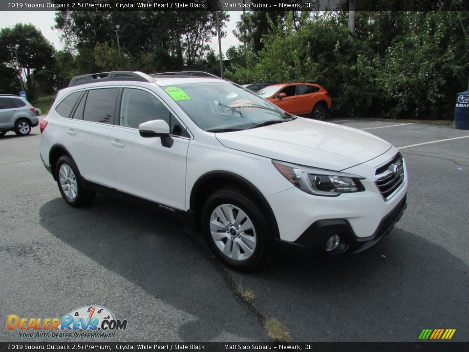 2019 Subaru Outback 2.5i Premium Crystal White Pearl / Slate Black Photo #4