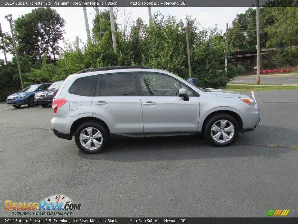 2014 Subaru Forester 2.5i Premium Ice Silver Metallic / Black Photo #5