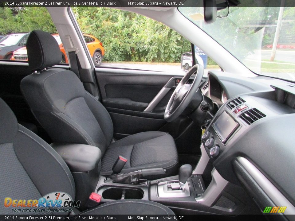 2014 Subaru Forester 2.5i Premium Ice Silver Metallic / Black Photo #17