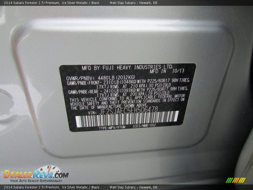 2014 Subaru Forester 2.5i Premium Ice Silver Metallic / Black Photo #30