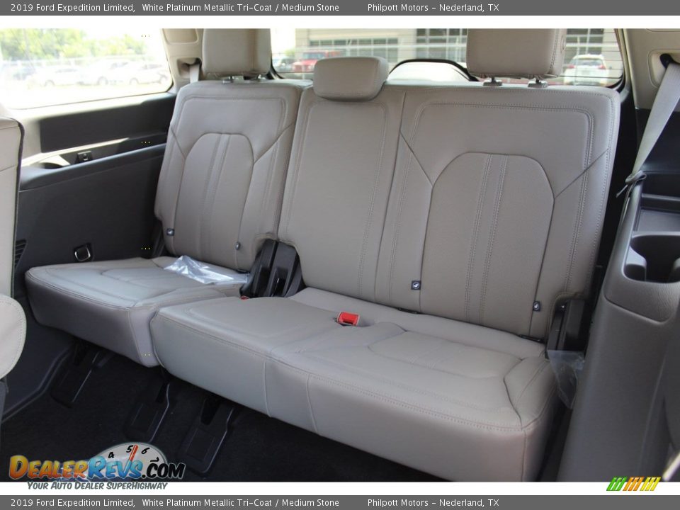 2019 Ford Expedition Limited White Platinum Metallic Tri-Coat / Medium Stone Photo #23