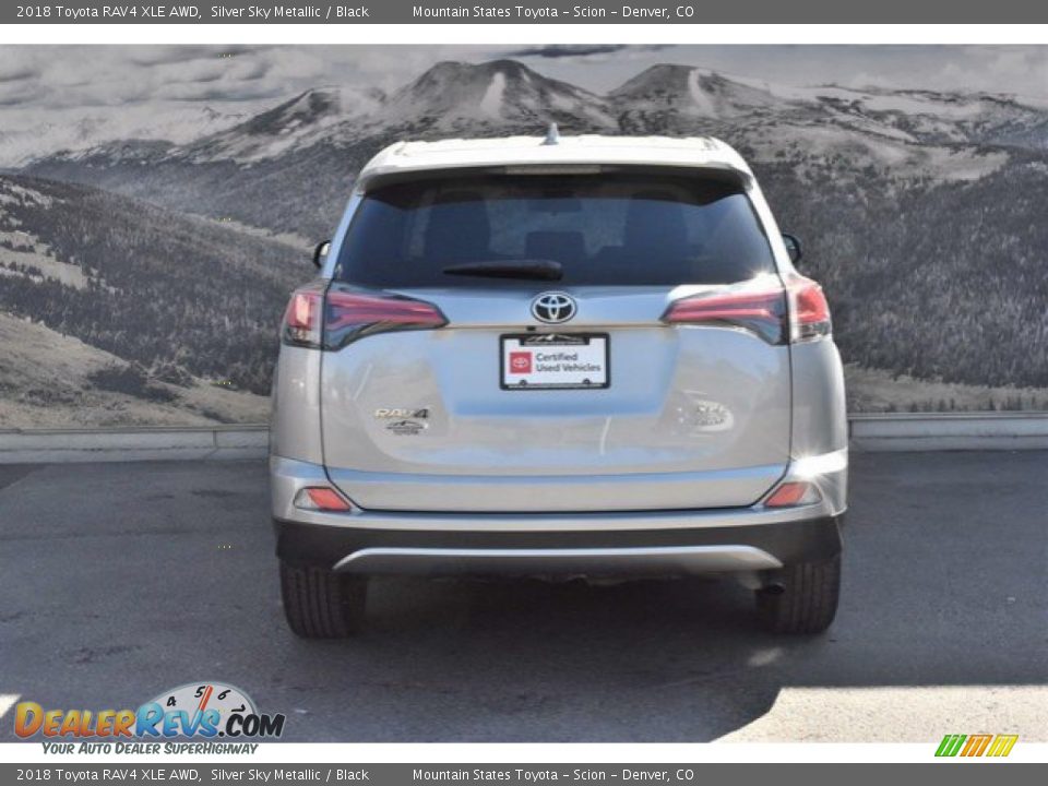 2018 Toyota RAV4 XLE AWD Silver Sky Metallic / Black Photo #8