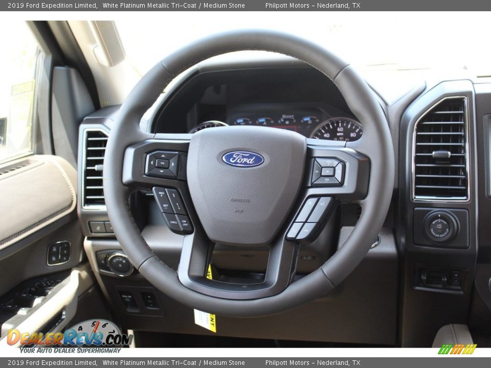 2019 Ford Expedition Limited White Platinum Metallic Tri-Coat / Medium Stone Photo #25