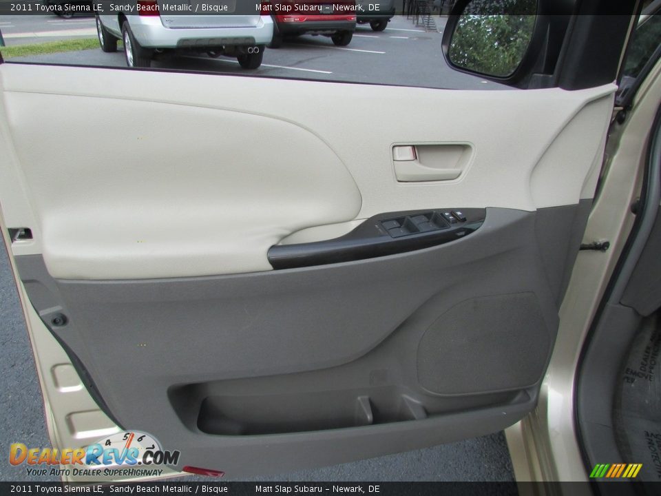 2011 Toyota Sienna LE Sandy Beach Metallic / Bisque Photo #14