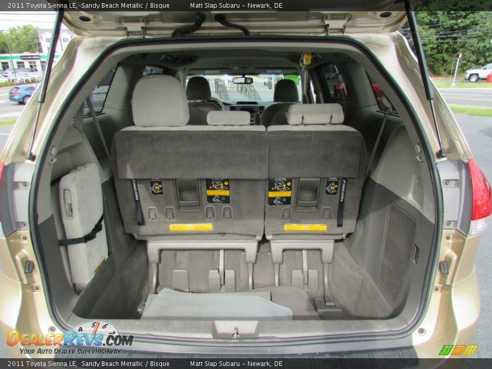 2011 Toyota Sienna LE Sandy Beach Metallic / Bisque Photo #20
