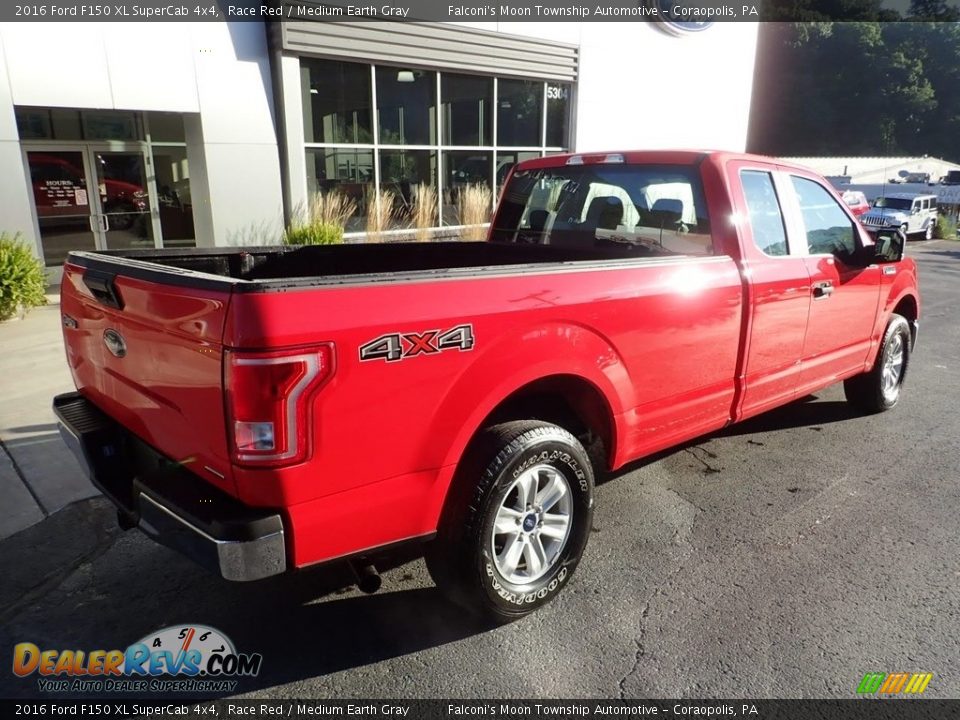 2016 Ford F150 XL SuperCab 4x4 Race Red / Medium Earth Gray Photo #2