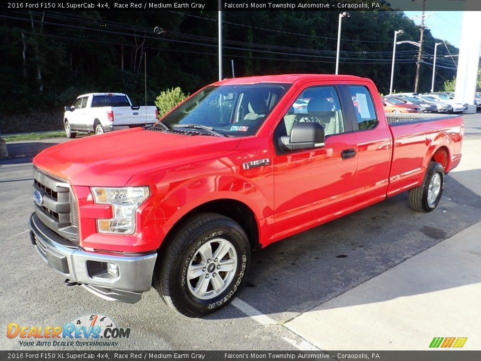 2016 Ford F150 XL SuperCab 4x4 Race Red / Medium Earth Gray Photo #6