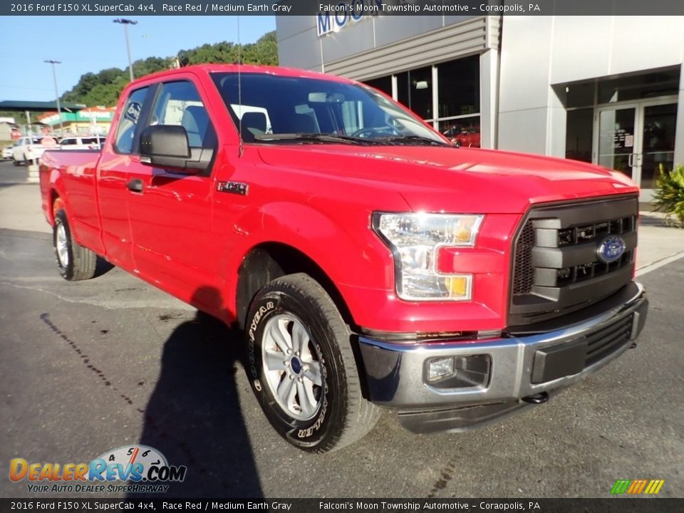 2016 Ford F150 XL SuperCab 4x4 Race Red / Medium Earth Gray Photo #8