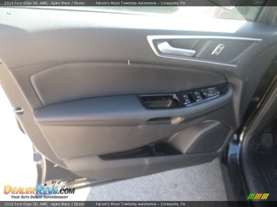 2019 Ford Edge SEL AWD Agate Black / Ebony Photo #8
