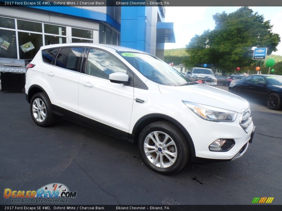 2017 Ford Escape SE 4WD Oxford White / Charcoal Black Photo #5
