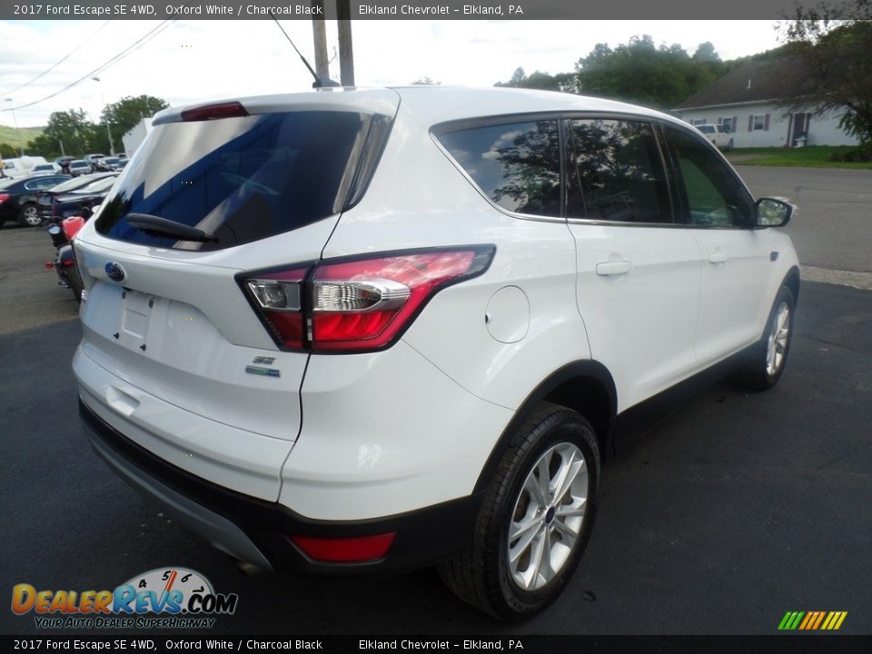 2017 Ford Escape SE 4WD Oxford White / Charcoal Black Photo #7