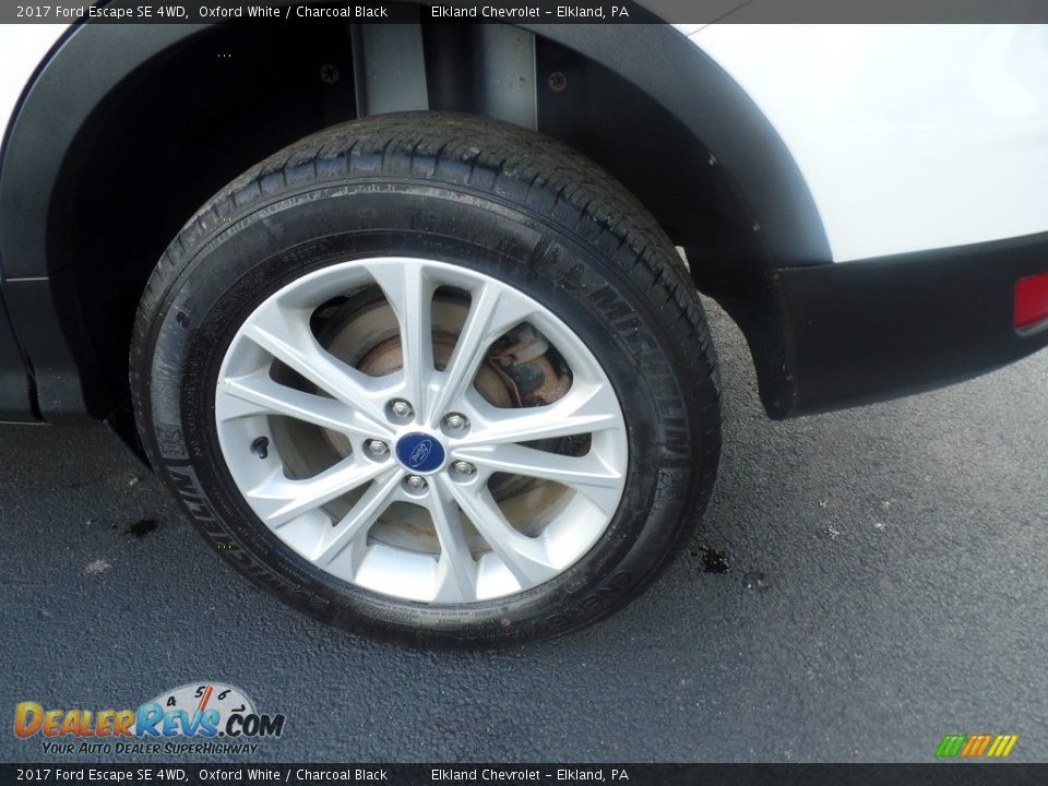 2017 Ford Escape SE 4WD Oxford White / Charcoal Black Photo #10
