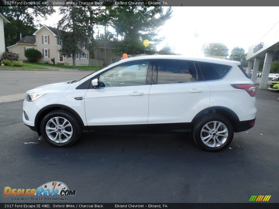 2017 Ford Escape SE 4WD Oxford White / Charcoal Black Photo #11