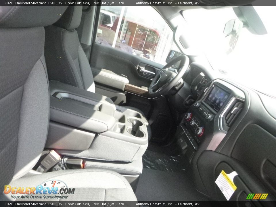 2020 Chevrolet Silverado 1500 RST Crew Cab 4x4 Red Hot / Jet Black Photo #3