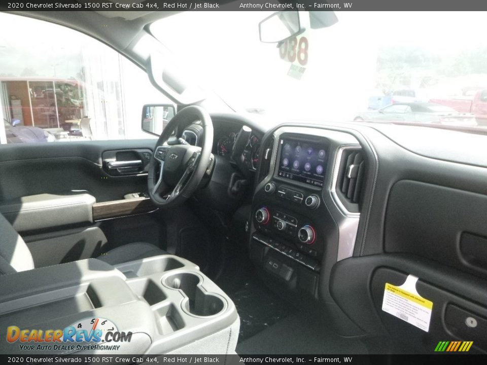 2020 Chevrolet Silverado 1500 RST Crew Cab 4x4 Red Hot / Jet Black Photo #4