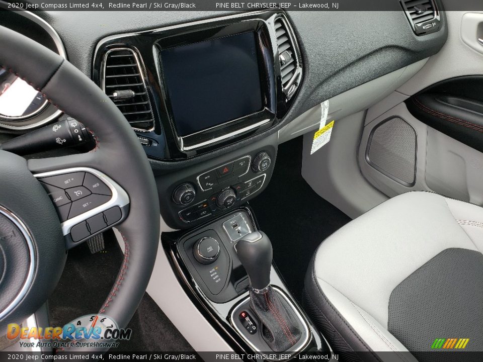 Controls of 2020 Jeep Compass Limted 4x4 Photo #10