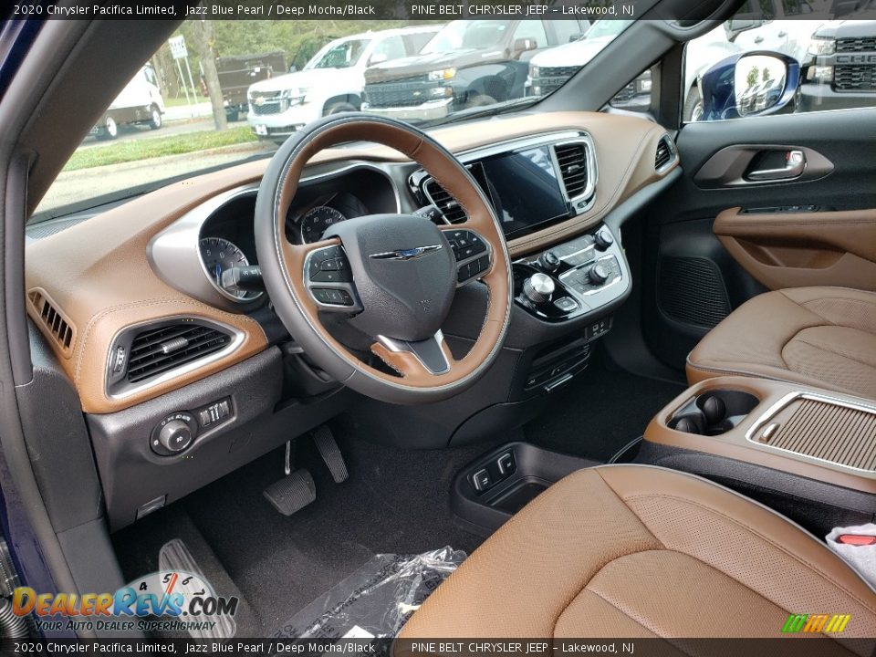 Deep Mocha/Black Interior - 2020 Chrysler Pacifica Limited Photo #7