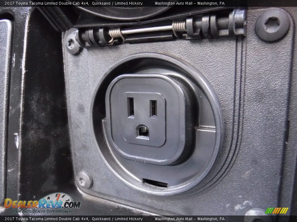 2017 Toyota Tacoma Limited Double Cab 4x4 Quicksand / Limited Hickory Photo #16