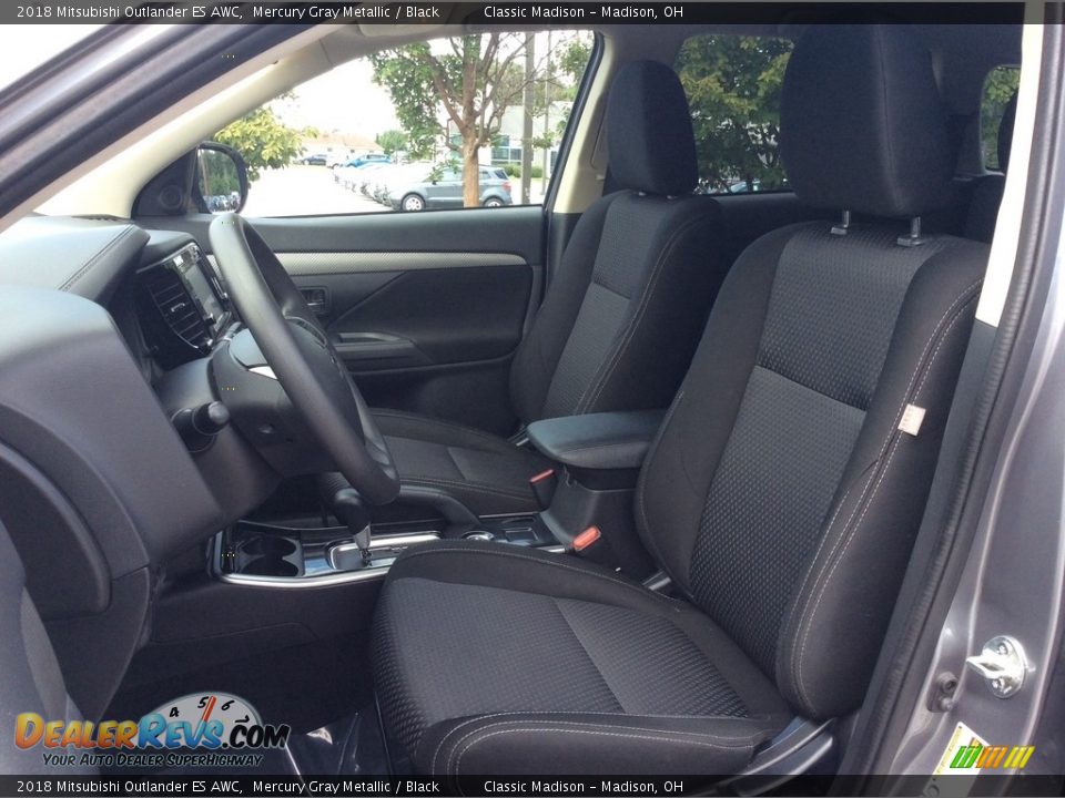 2018 Mitsubishi Outlander ES AWC Mercury Gray Metallic / Black Photo #2