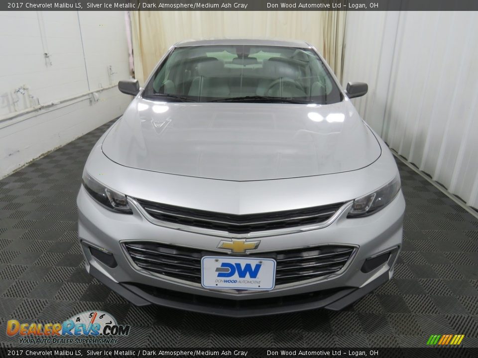 2017 Chevrolet Malibu LS Silver Ice Metallic / Dark Atmosphere/Medium Ash Gray Photo #5