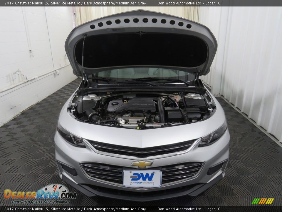 2017 Chevrolet Malibu LS Silver Ice Metallic / Dark Atmosphere/Medium Ash Gray Photo #6