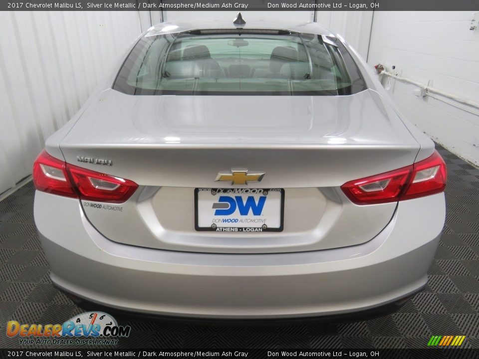 2017 Chevrolet Malibu LS Silver Ice Metallic / Dark Atmosphere/Medium Ash Gray Photo #12