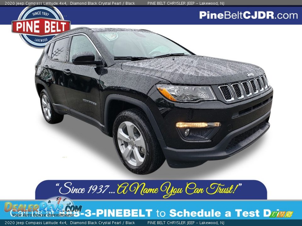 2020 Jeep Compass Latitude 4x4 Diamond Black Crystal Pearl / Black Photo #1