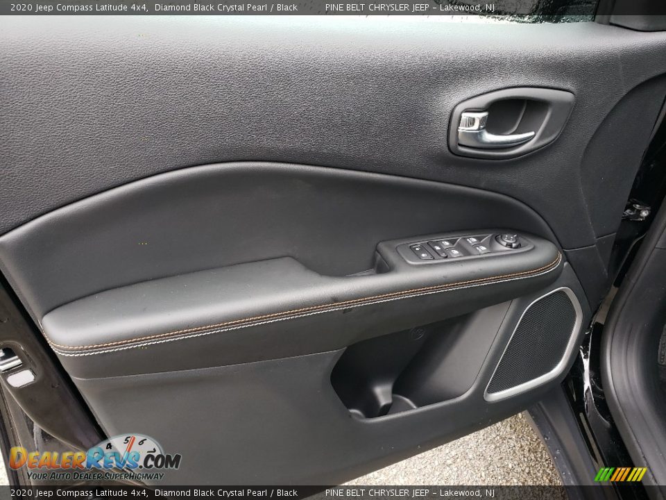 Door Panel of 2020 Jeep Compass Latitude 4x4 Photo #8