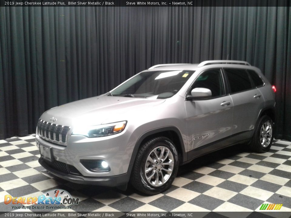 2019 Jeep Cherokee Latitude Plus Billet Silver Metallic / Black Photo #2