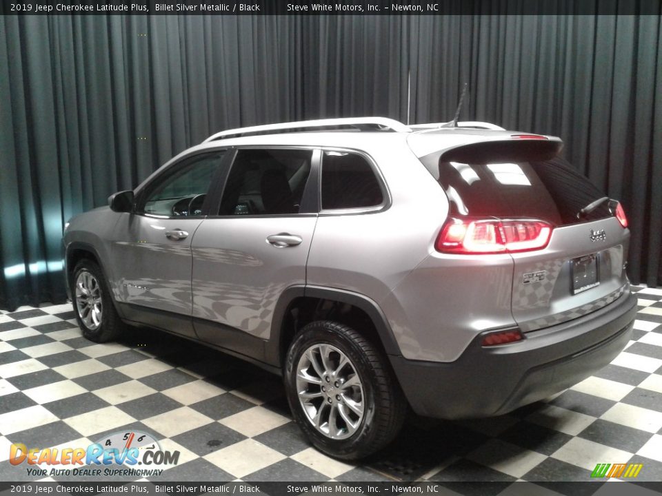 2019 Jeep Cherokee Latitude Plus Billet Silver Metallic / Black Photo #8