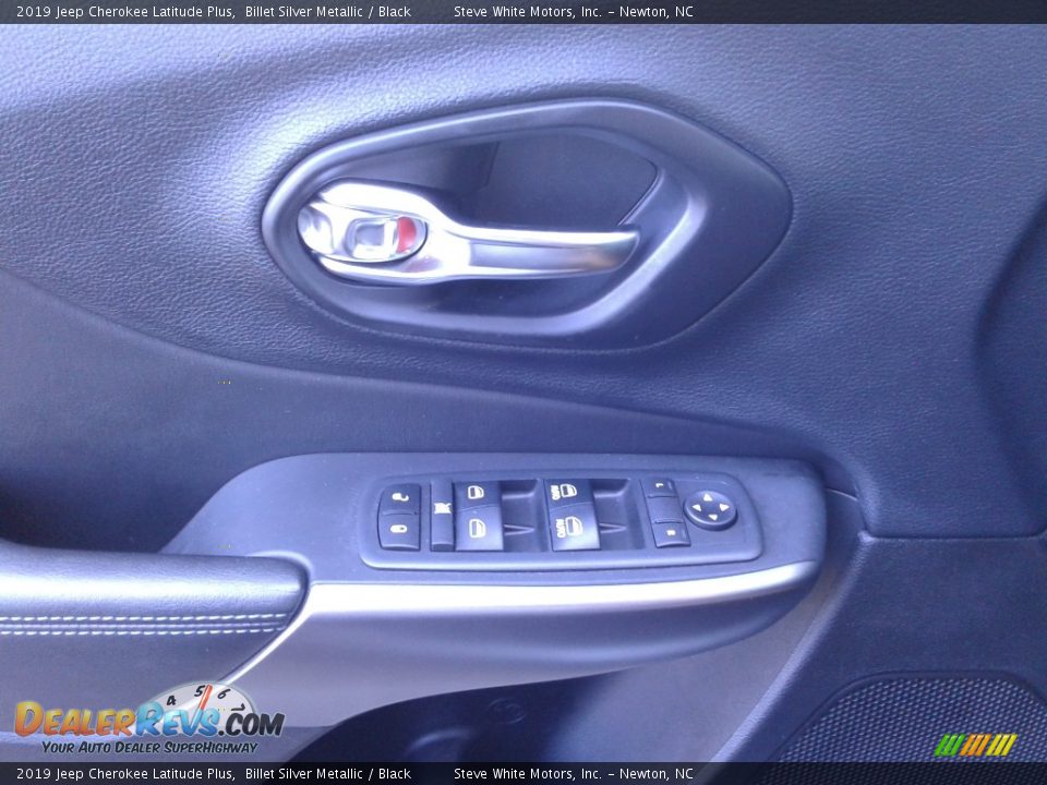 2019 Jeep Cherokee Latitude Plus Billet Silver Metallic / Black Photo #9