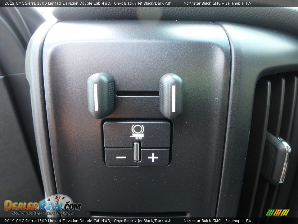 2019 GMC Sierra 1500 Limited Elevation Double Cab 4WD Onyx Black / Jet Black/Dark Ash Photo #12