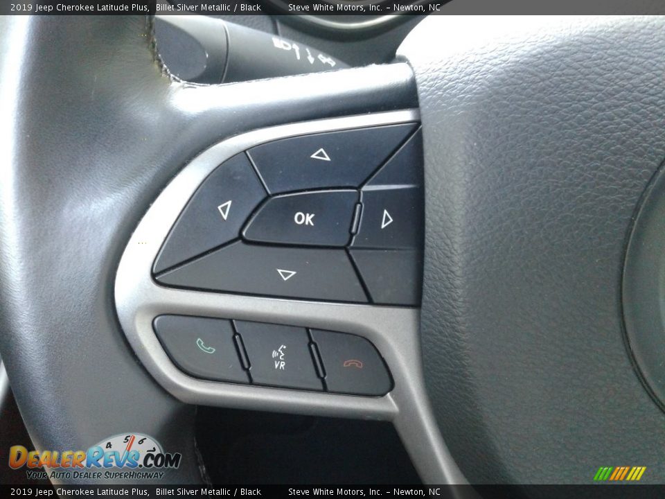 2019 Jeep Cherokee Latitude Plus Billet Silver Metallic / Black Photo #16
