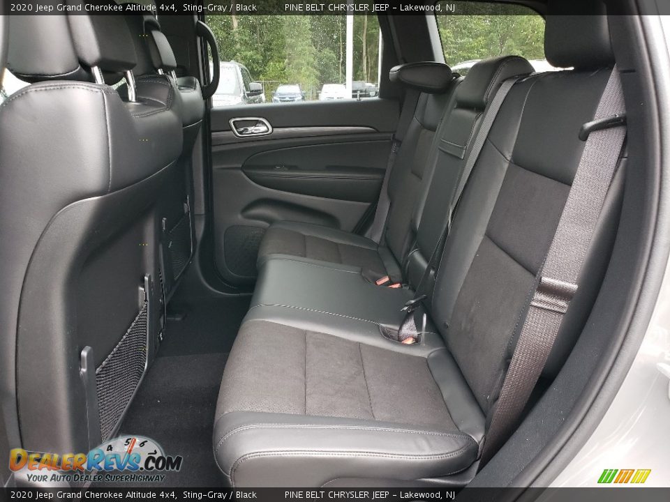 2020 Jeep Grand Cherokee Altitude 4x4 Sting-Gray / Black Photo #6