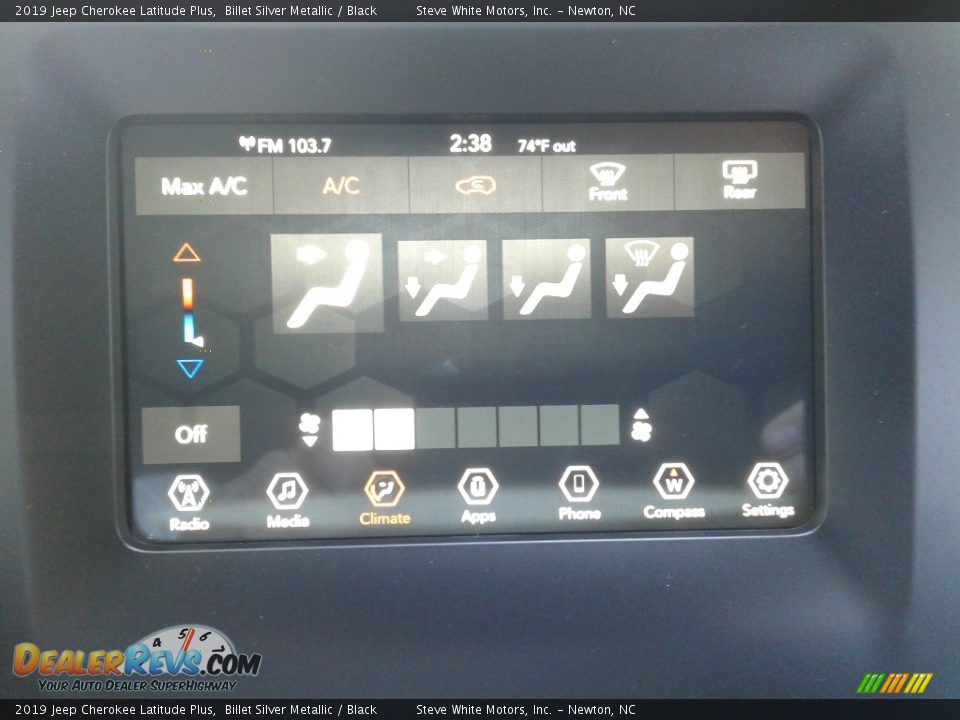 2019 Jeep Cherokee Latitude Plus Billet Silver Metallic / Black Photo #22