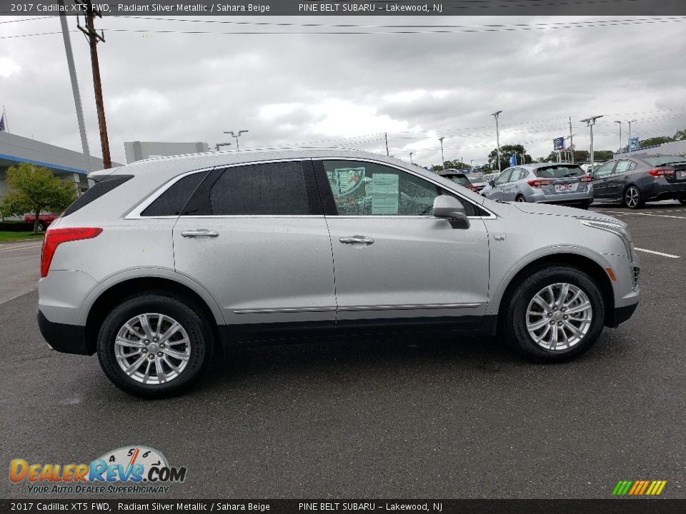 2017 Cadillac XT5 FWD Radiant Silver Metallic / Sahara Beige Photo #8
