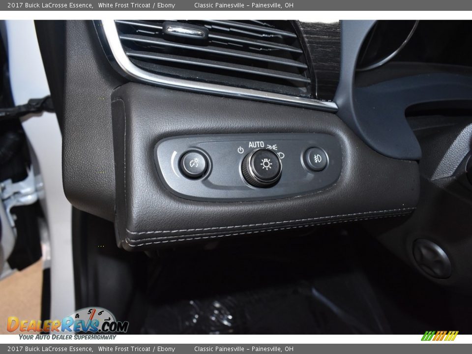 2017 Buick LaCrosse Essence White Frost Tricoat / Ebony Photo #12