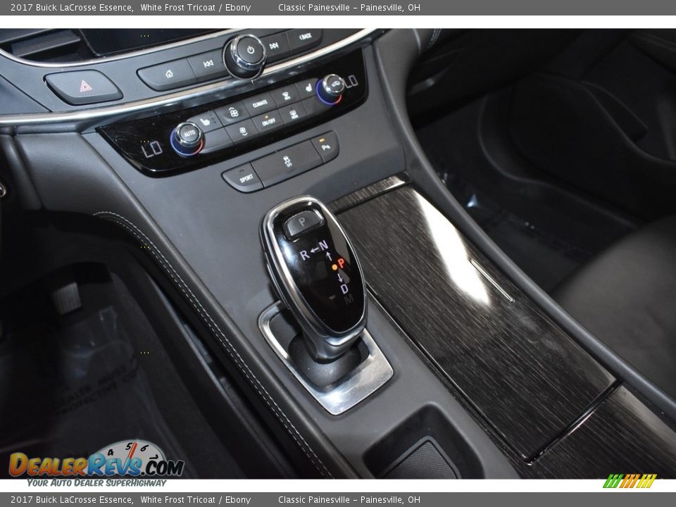 2017 Buick LaCrosse Essence White Frost Tricoat / Ebony Photo #15