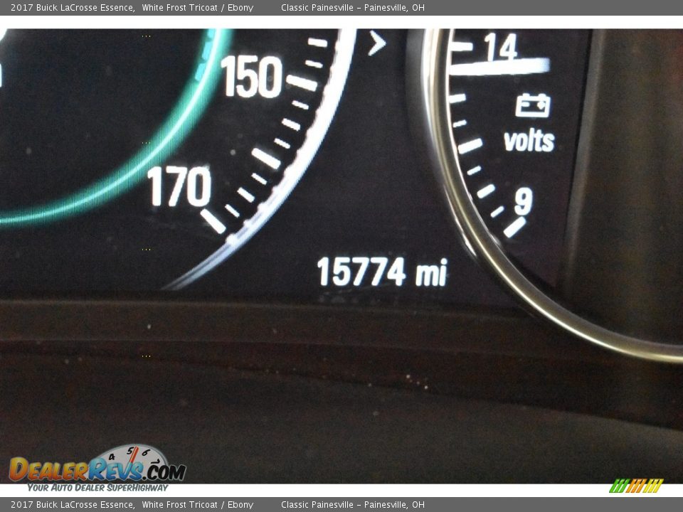 2017 Buick LaCrosse Essence White Frost Tricoat / Ebony Photo #16