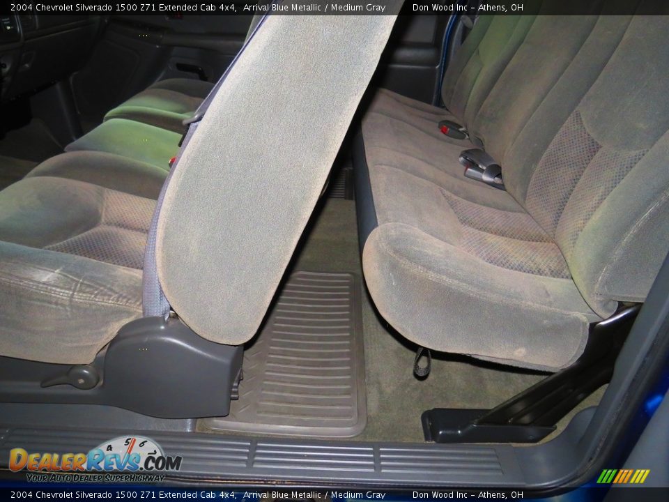 2004 Chevrolet Silverado 1500 Z71 Extended Cab 4x4 Arrival Blue Metallic / Medium Gray Photo #19