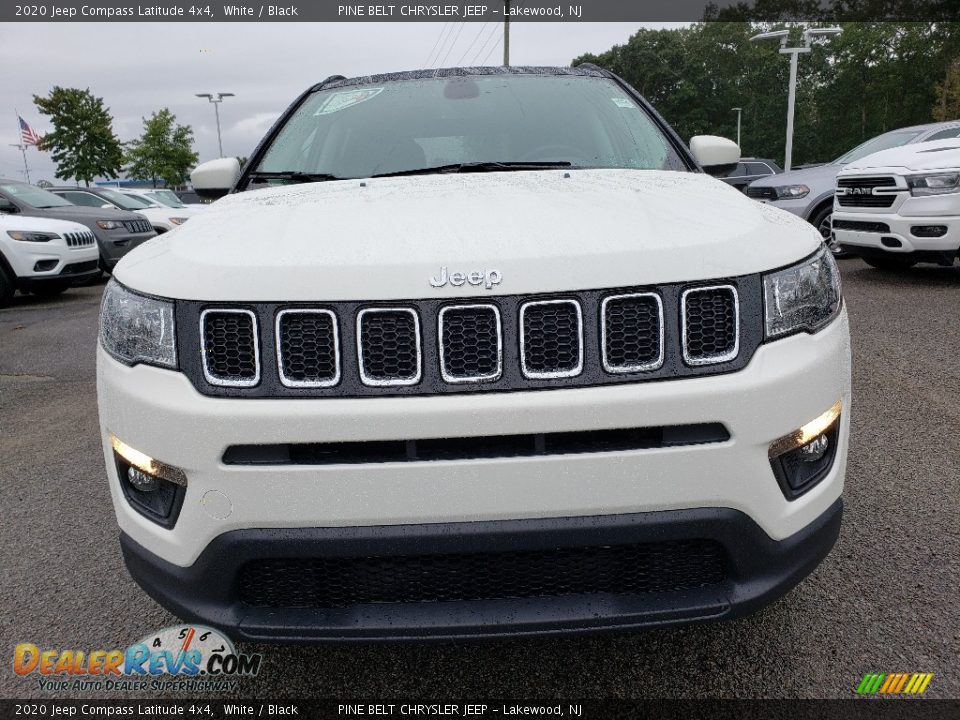2020 Jeep Compass Latitude 4x4 White / Black Photo #2
