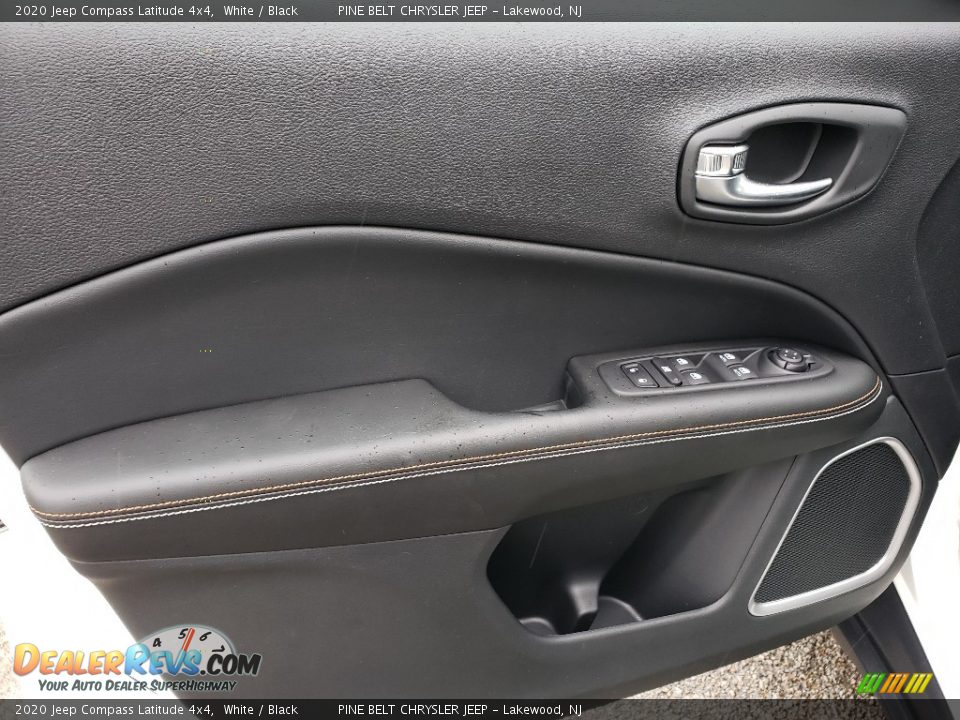 Door Panel of 2020 Jeep Compass Latitude 4x4 Photo #8