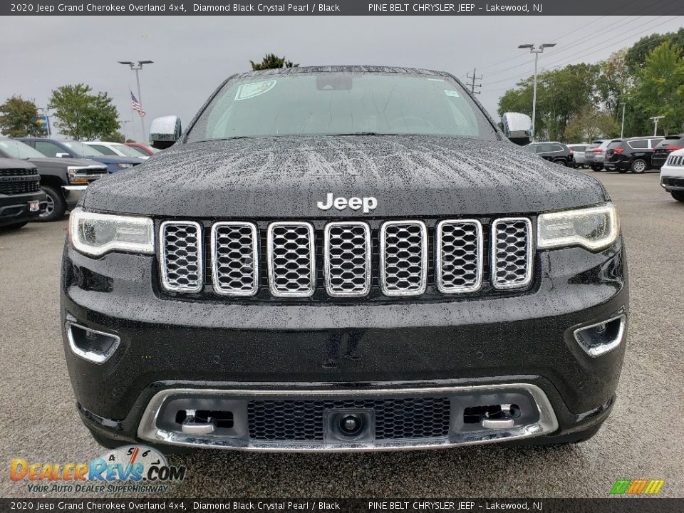 2020 Jeep Grand Cherokee Overland 4x4 Diamond Black Crystal Pearl / Black Photo #2