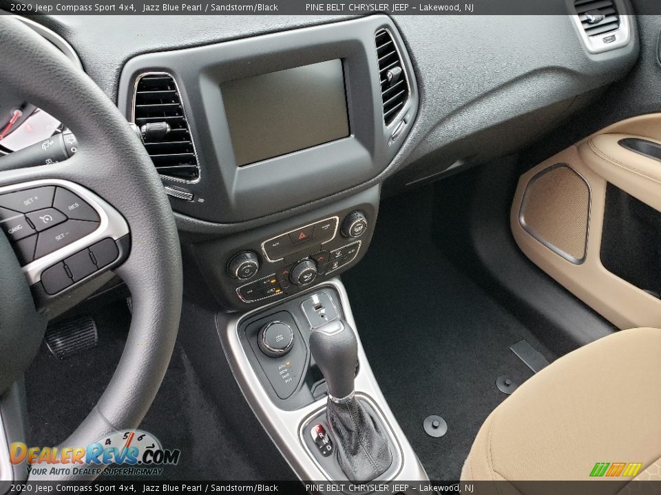 Controls of 2020 Jeep Compass Sport 4x4 Photo #10