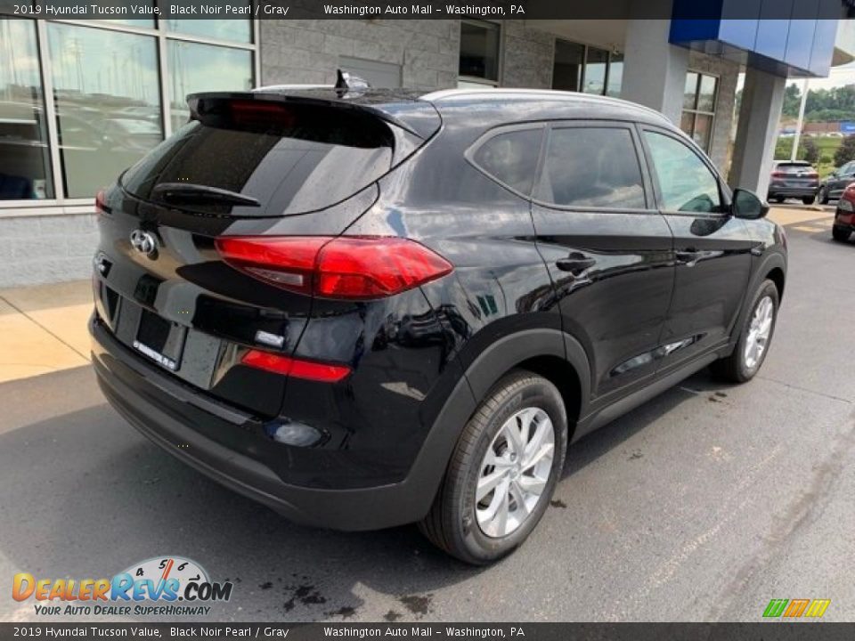 2019 Hyundai Tucson Value Black Noir Pearl / Gray Photo #4
