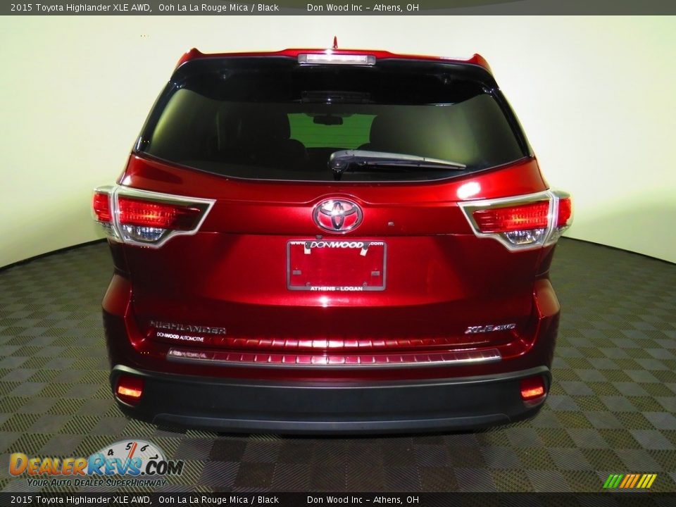 2015 Toyota Highlander XLE AWD Ooh La La Rouge Mica / Black Photo #12