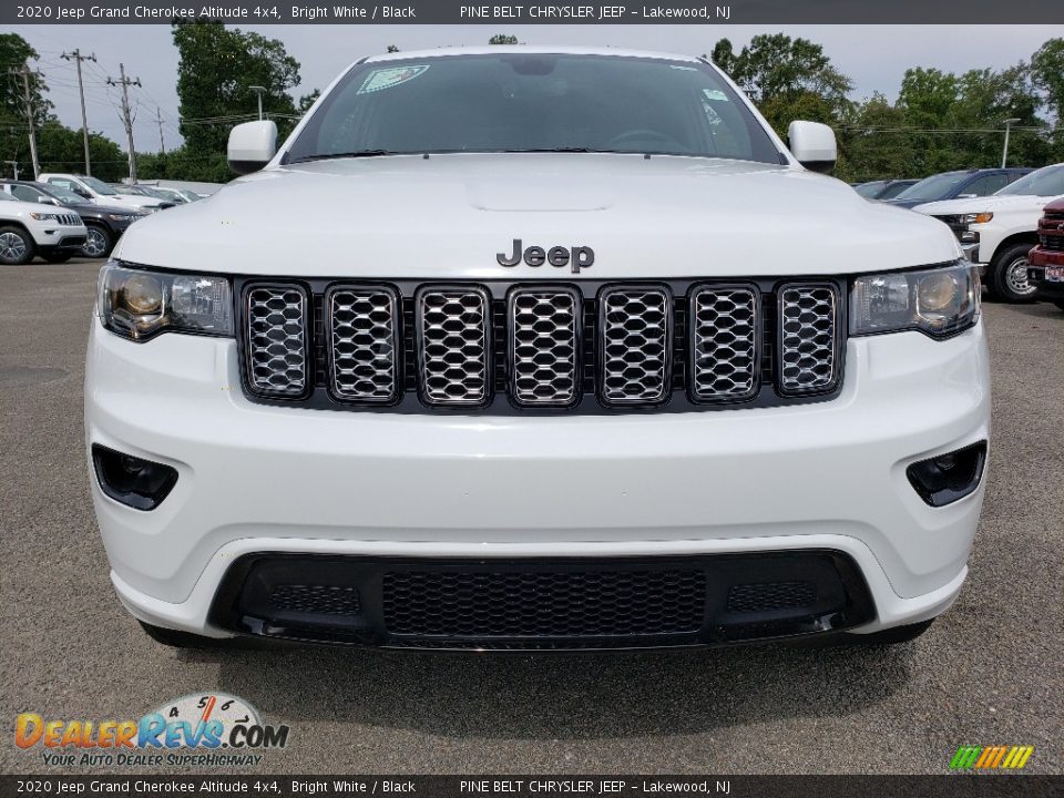 2020 Jeep Grand Cherokee Altitude 4x4 Bright White / Black Photo #2